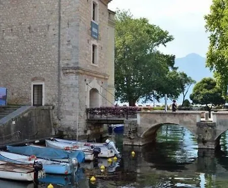 Riva Guest House Apartment Exterior photo