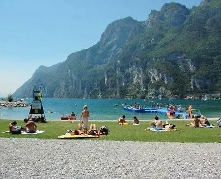 Riva Guest House Apartment Exterior photo