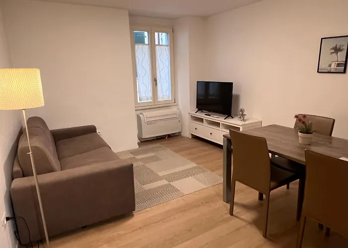 Riva Guest House Apartment